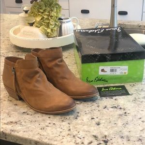 NWT SAM EDELMAN PACKER BOOTIES SADDLE 10.5